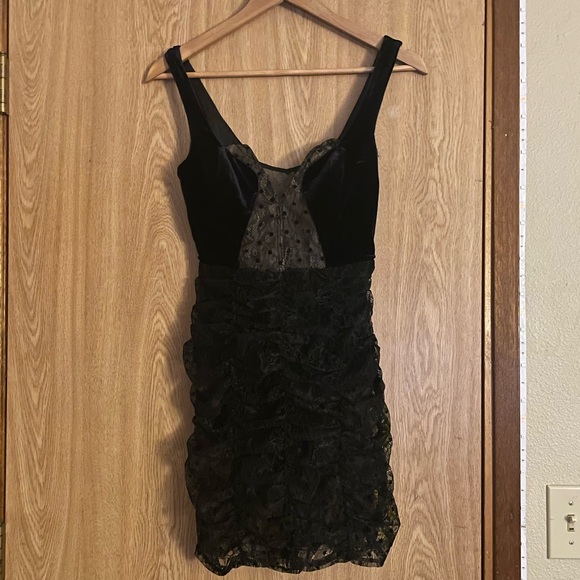 NWT For Love & Lemons Jourdan Velvet Mini Dress - Picture 3 of 14